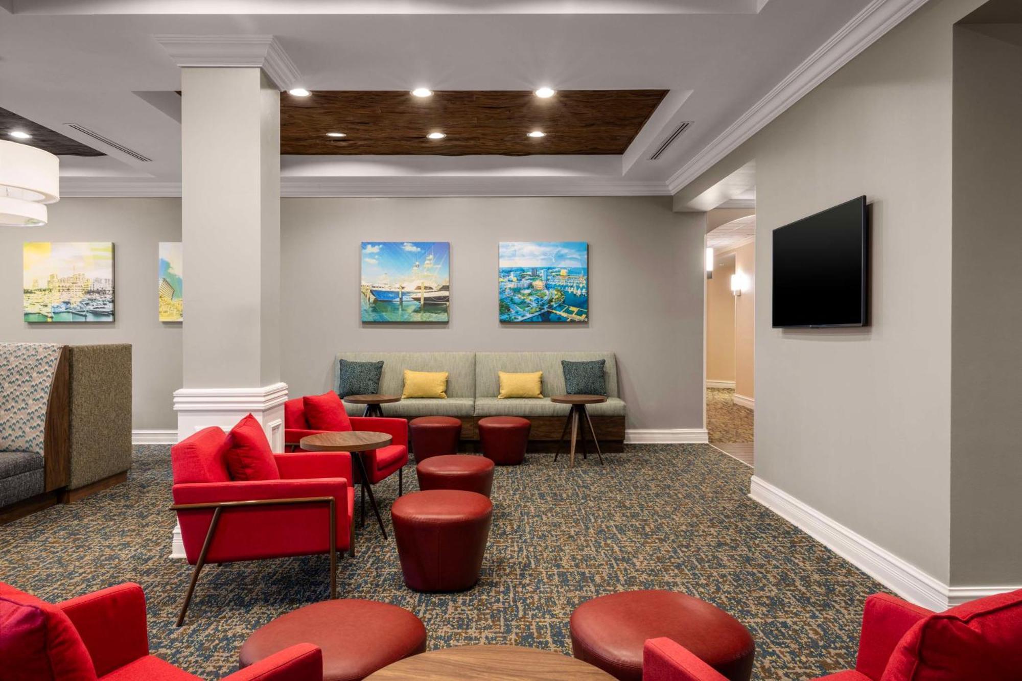 Hampton Inn West Palm Beach Central Airport Bagian luar foto